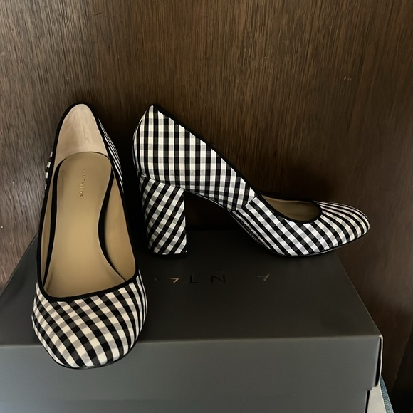 EUC Ann Taylor black and white gingham heels - Picture 1 of 7